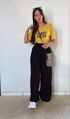 Na hora de compor o seu look para ir à escola ou faculdade opte por peças com tecidos leves e confortáveis, como o algodão. Evite tecido sintéticos ou roupas que sejam muito apertadas.