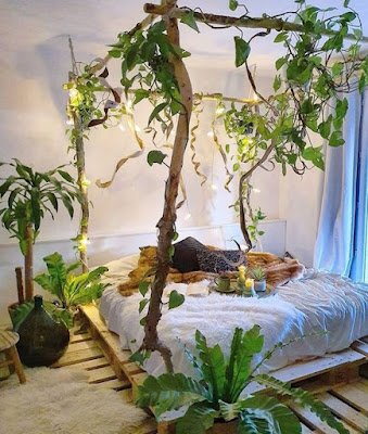 Biofilia continuará sendo destaque nos projetos em 2023 O verde nos ambientes evoca bem-estar e melhora a qualidade de vida.